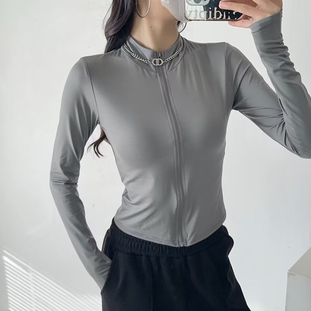 Stand up collar tight fitting short jacket
