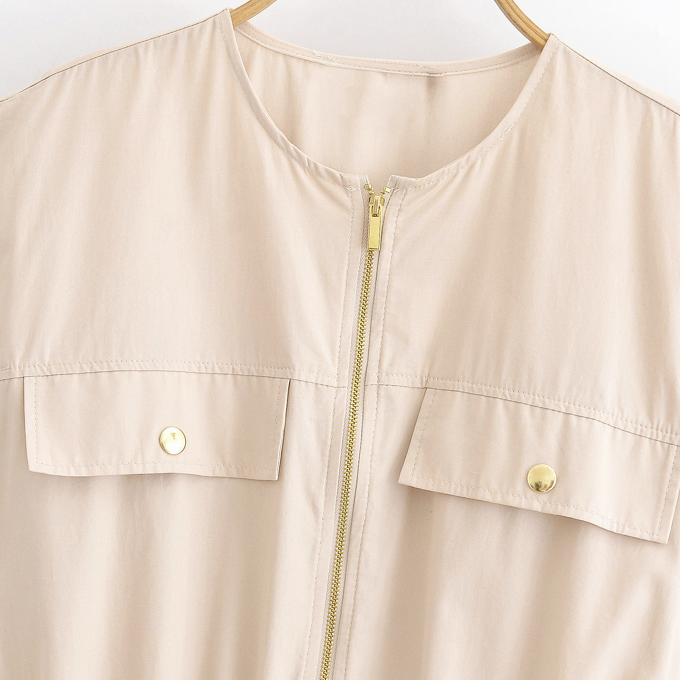 Elegant and minimalist patchwork poplin dress